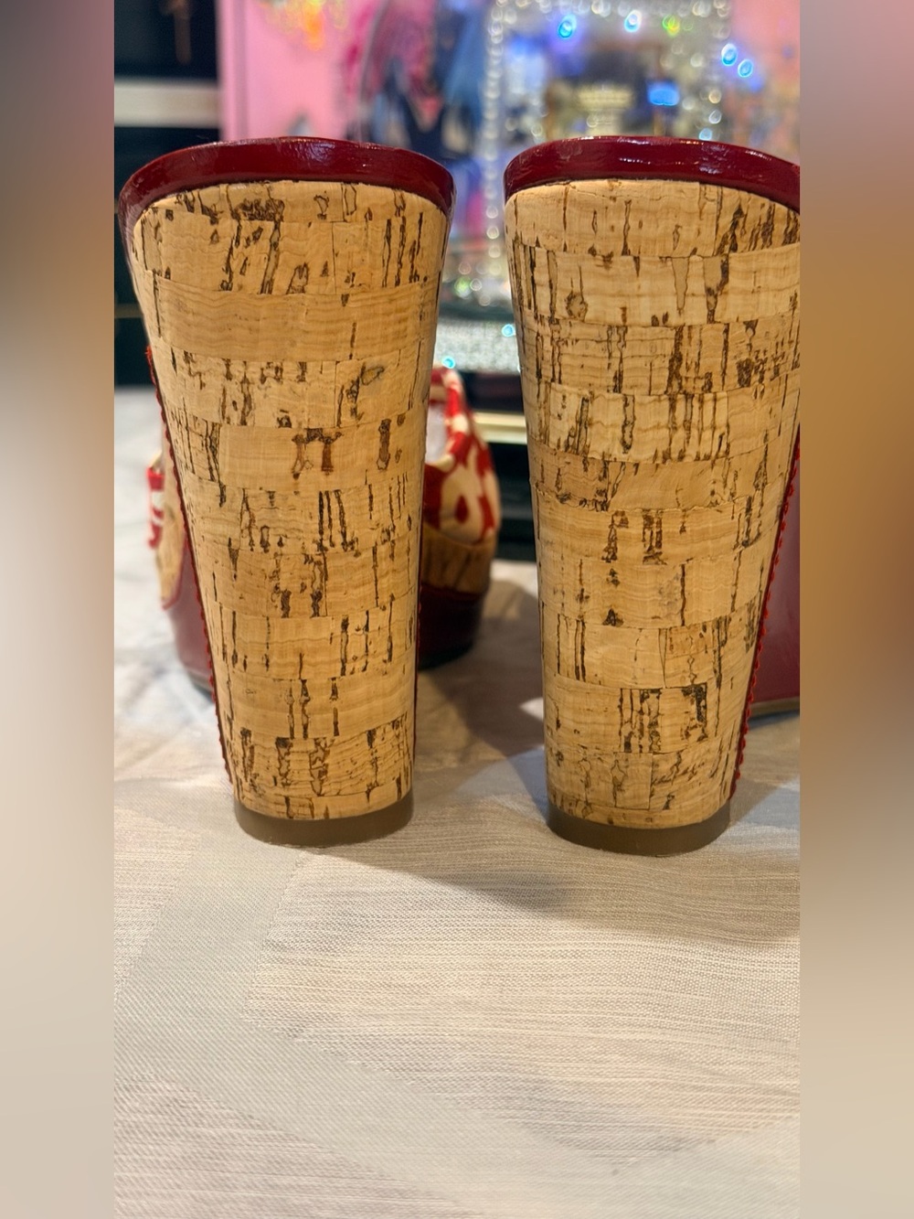 EUC🌺❤️Marc Jacobs 
Red and Cream Cork Platform Slide Mules. - Picture 4 of 9